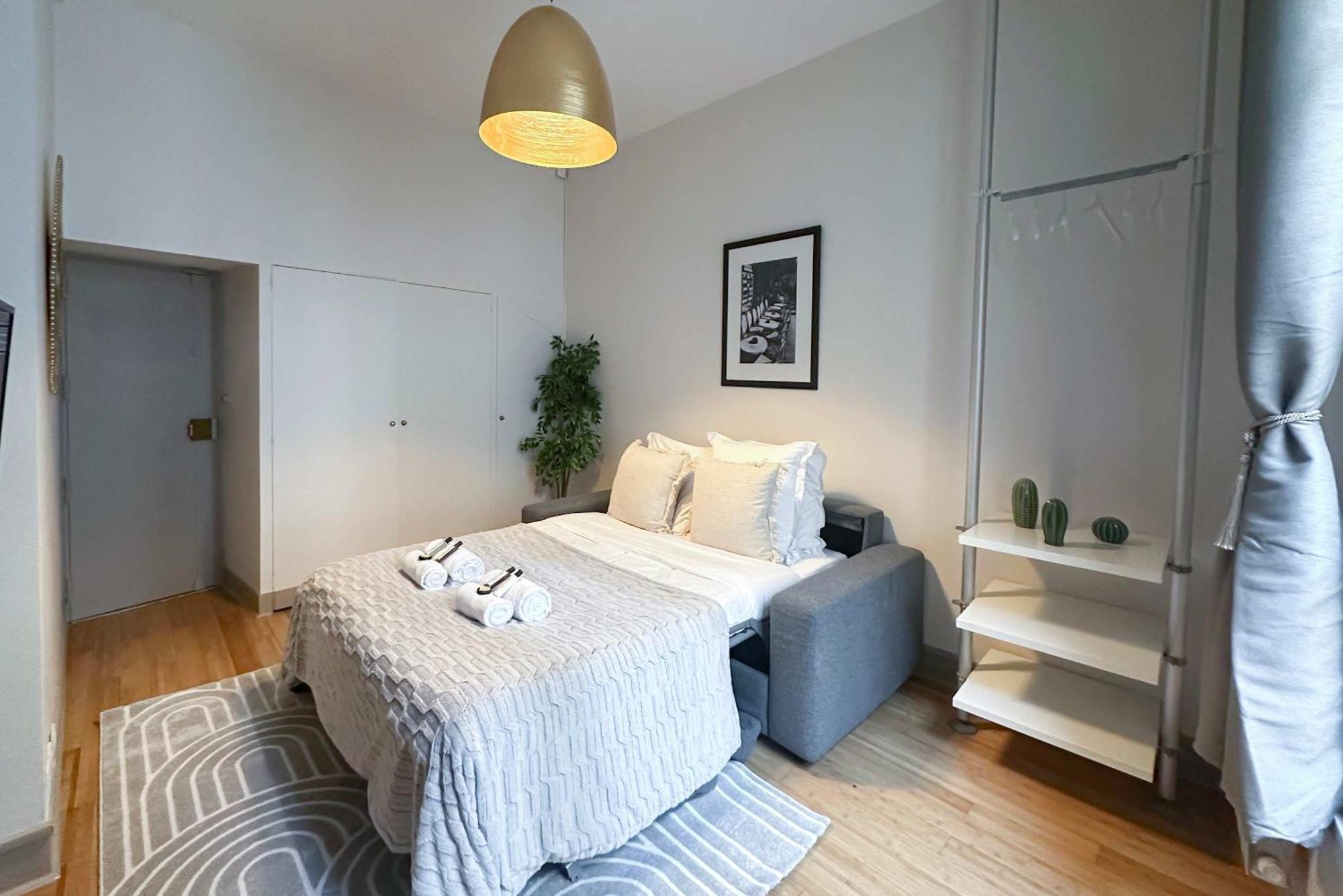 Ferienwohnung Renovated Champs-Elysees Retreat Paris Exterior foto