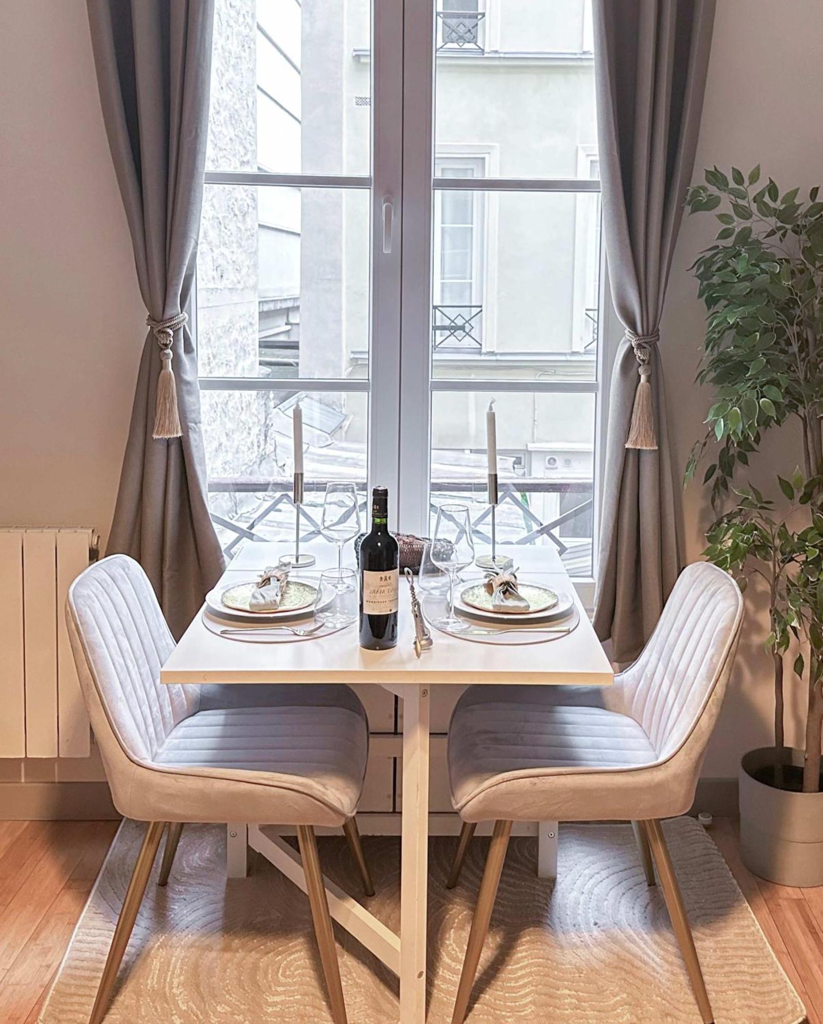 Ferienwohnung Renovated Champs-Elysees Retreat Paris Exterior foto